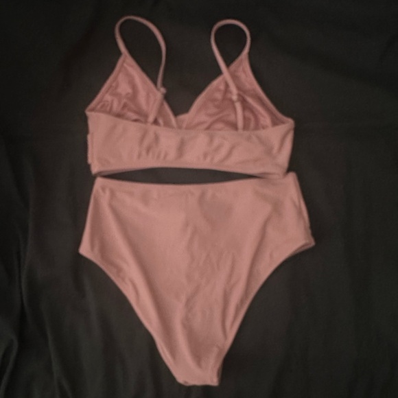 Cupshe Twist Bralette & High Waist Bikini Set-NWOT - Picture 2 of 5